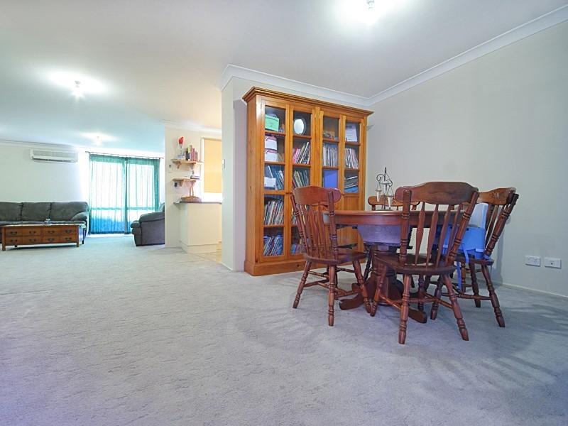 11 Killarney ave, Glenmore Park NSW 2745