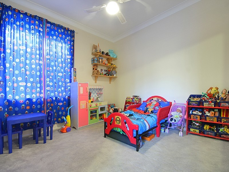 11 Killarney ave, Glenmore Park NSW 2745