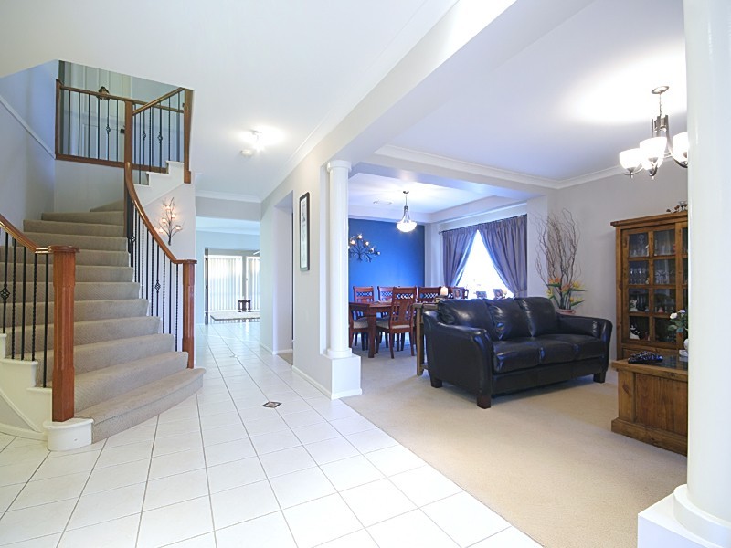 5 Karingal Court, Glenmore Park NSW 2745