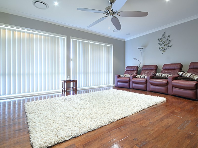 5 Karingal Court, Glenmore Park NSW 2745