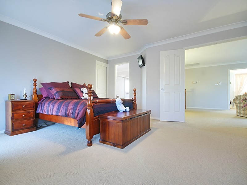 5 Karingal Court, Glenmore Park NSW 2745