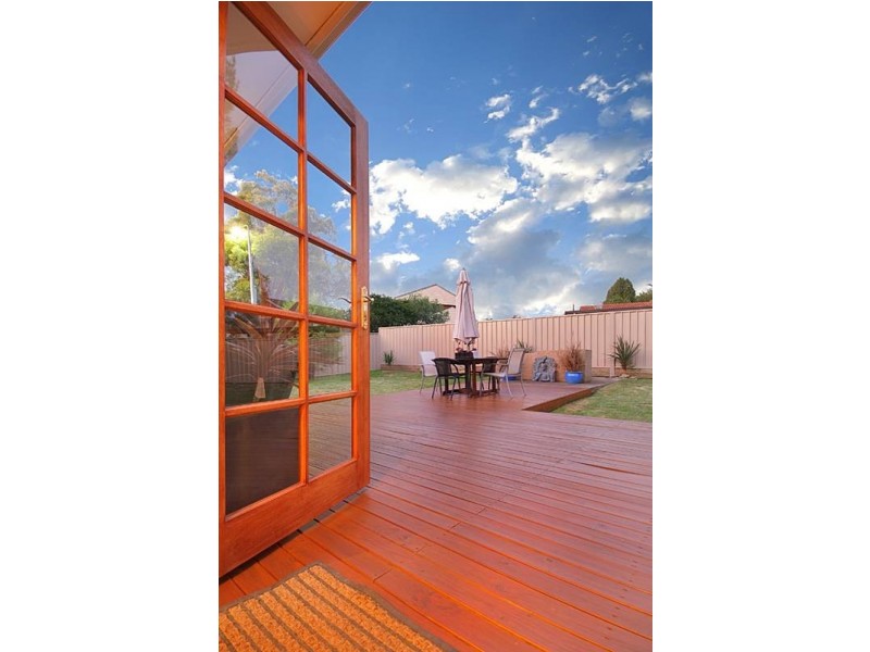 5 Walcha Place, South Penrith NSW 2750