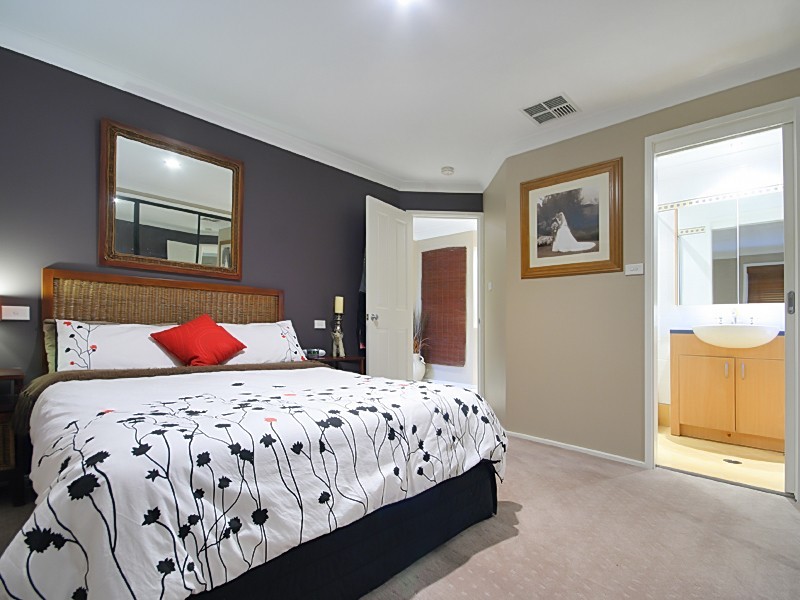118 Sir John Jamison Circuit, Glenmore Park NSW 2745