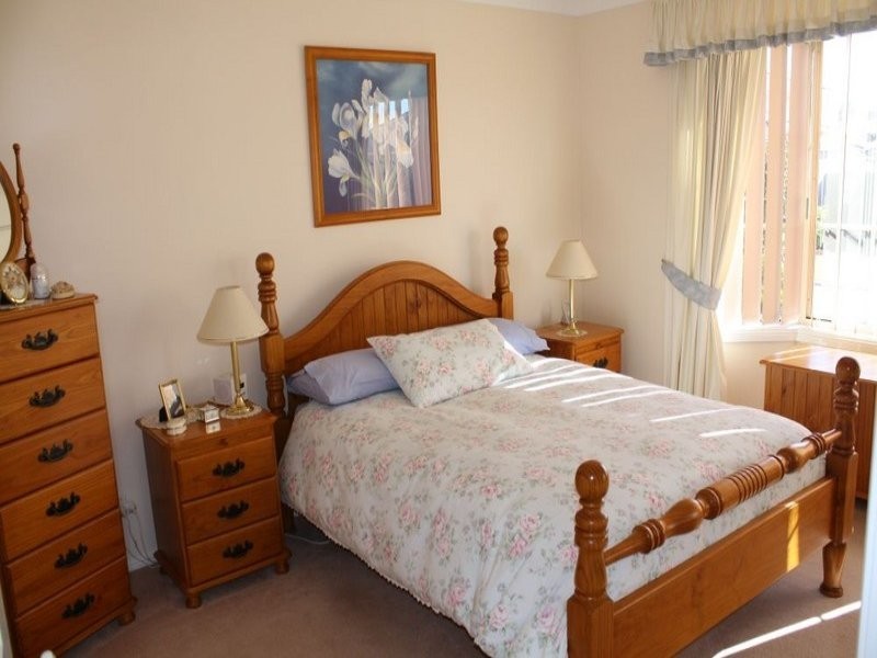 6 Mari Close, Glenmore Park NSW 2745