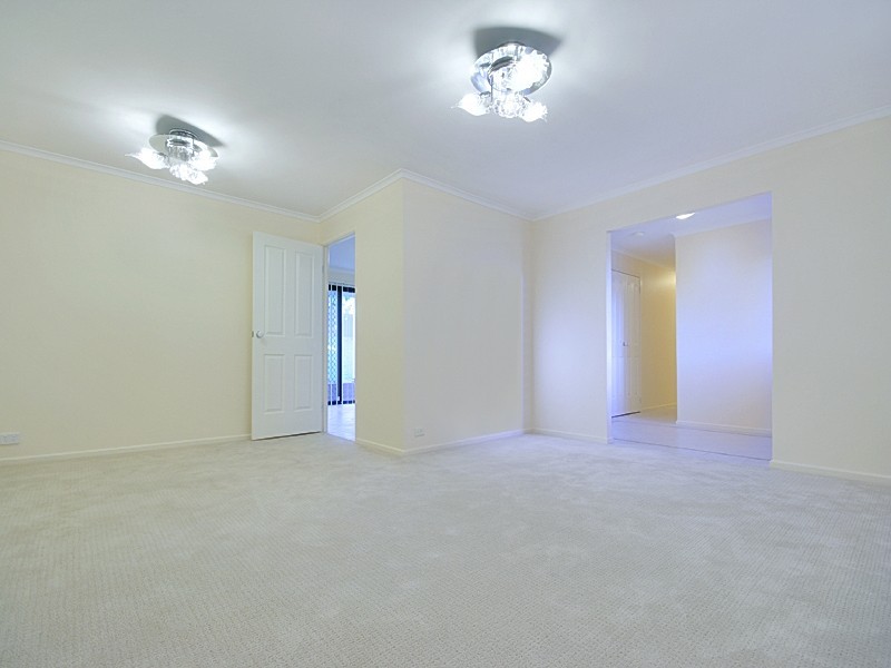 4 Mowla Avenue, Jamisontown NSW 2750