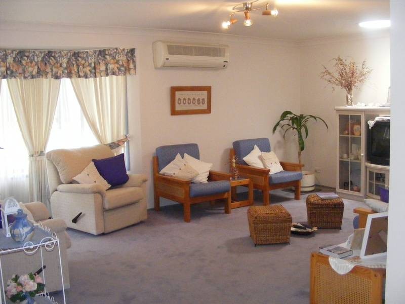 25 Brigadoon Avenue, Glenmore Park NSW 2745