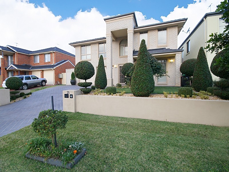 28 Lakewood Terrace, Glenmore Park NSW 2745