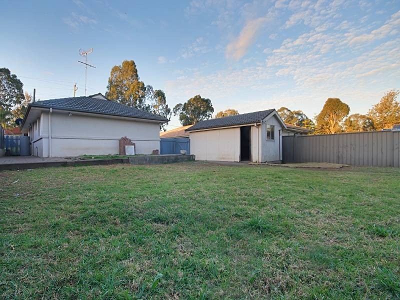 8 Allan Rd, Mulgoa NSW 2745
