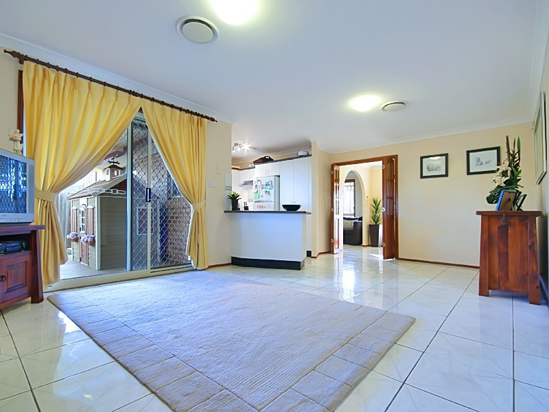 12 Panicum Place, Glenmore Park NSW 2745