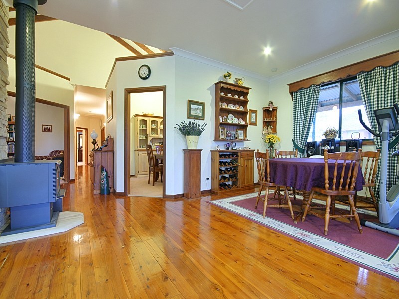 1215 Mulgoa Rd, Mulgoa NSW 2745