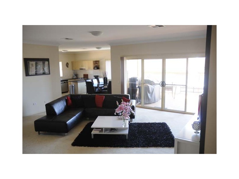 13/318 Jamison Rd, Penrith NSW 2750