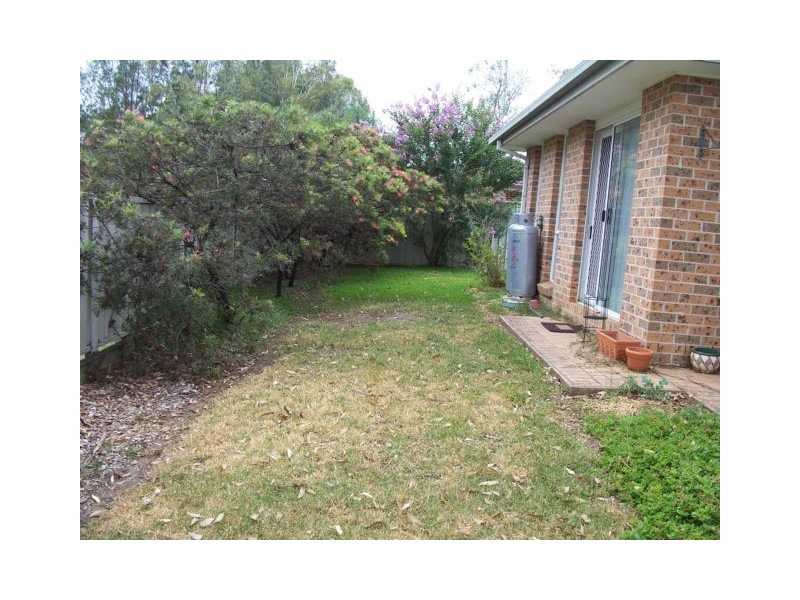 4B Telopea Ave, Glenmore Park NSW 2745