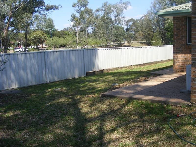 4B Telopea Ave, Glenmore Park NSW 2745