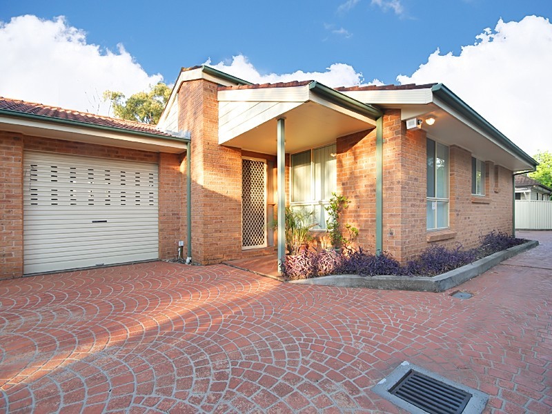 2/41 College Street, Cambridge Park NSW 2747