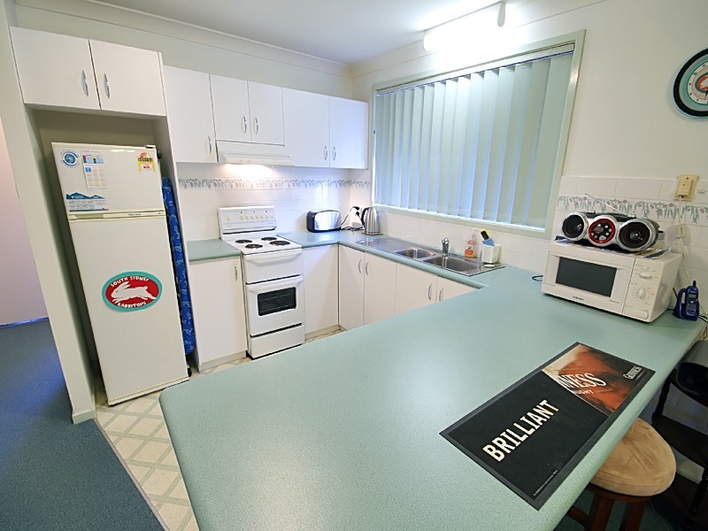 2/41 College Street, Cambridge Park NSW 2747