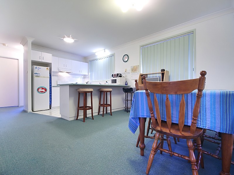 2/41 College Street, Cambridge Park NSW 2747