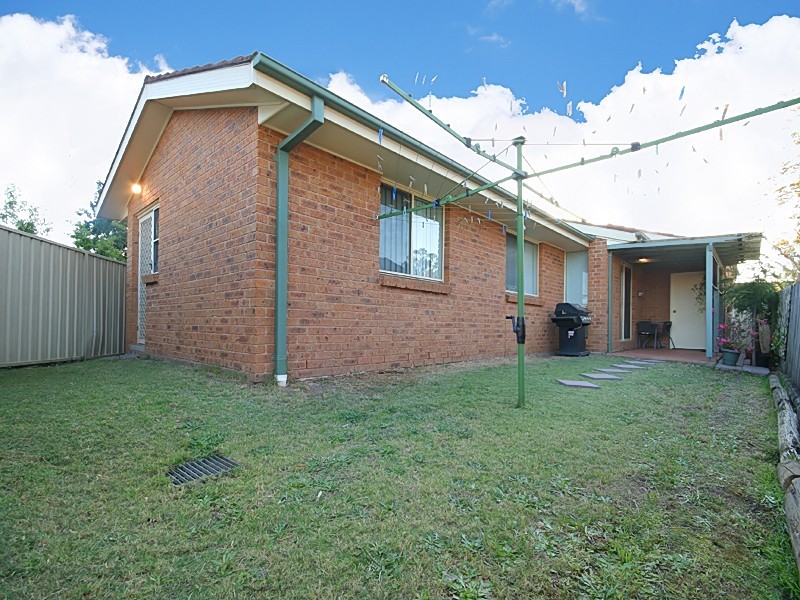 2/41 College Street, Cambridge Park NSW 2747