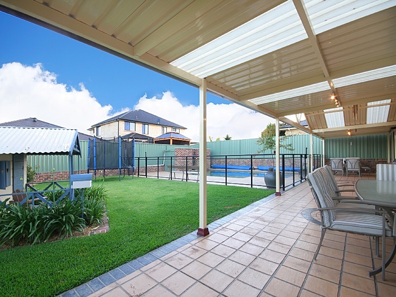 6 Karingal Court, Glenmore Park NSW 2745