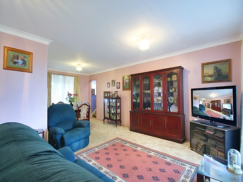 32 Sunset Drive, South Penrith NSW 2750