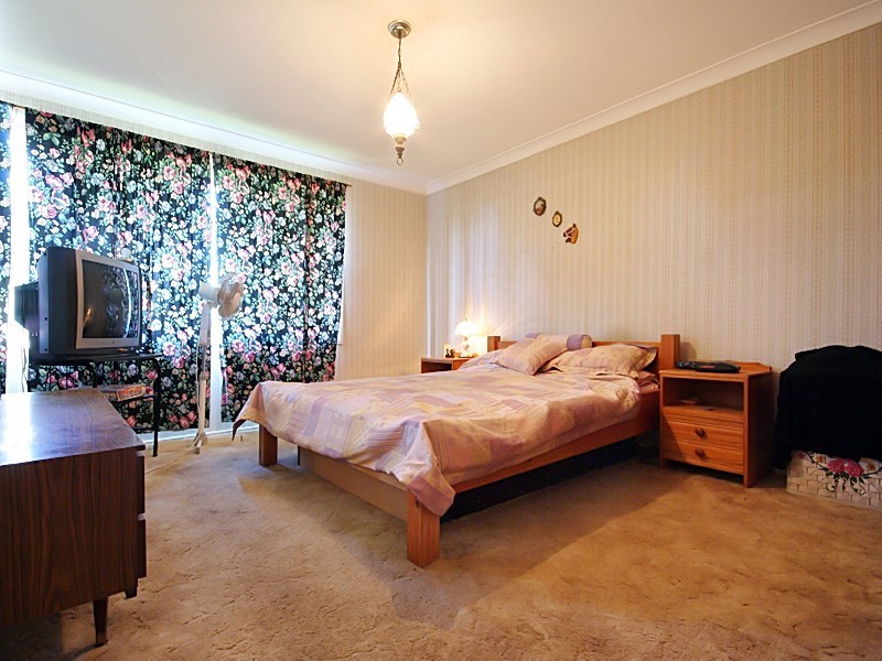 32 Sunset Drive, South Penrith NSW 2750