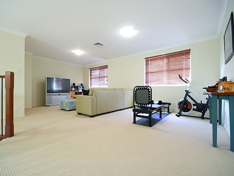 16 Karingal Court, Glenmore Park NSW 2745