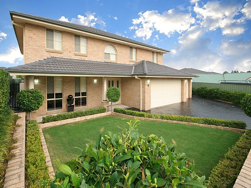 16 Karingal Court, Glenmore Park NSW 2745