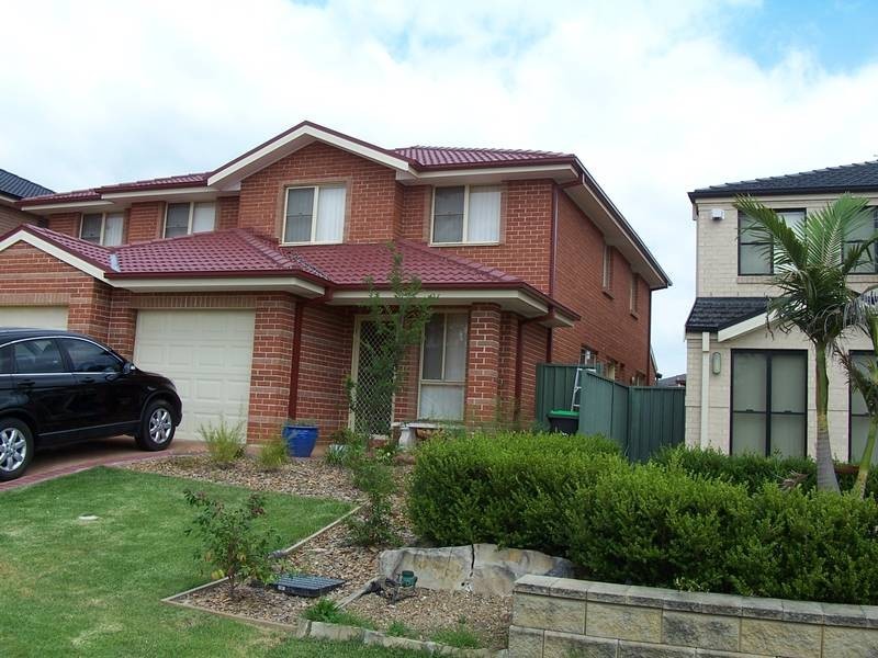 15B Tarrabundi Drive, Glenmore Park NSW 2745