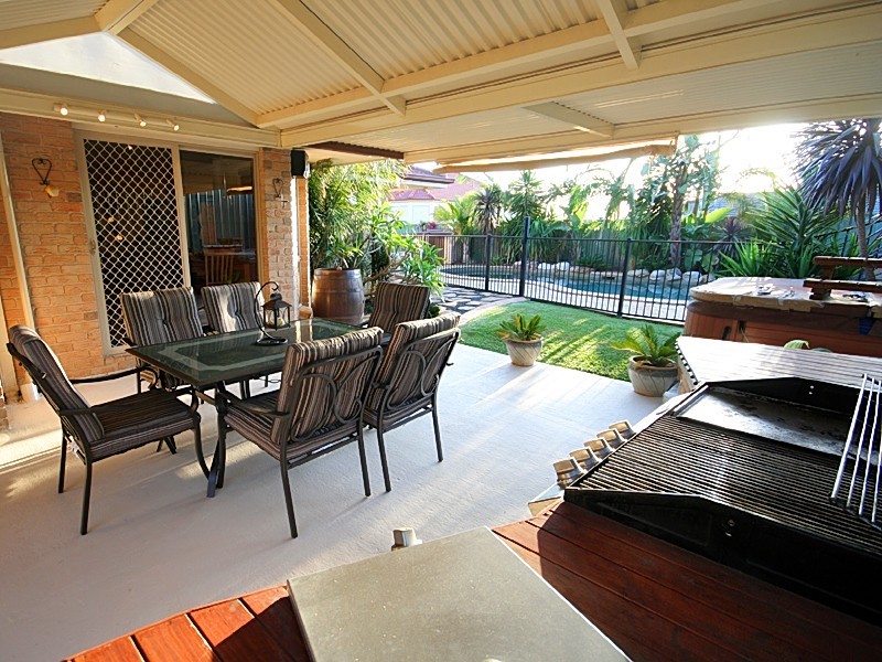 45 Saddler Way, Glenmore Park NSW 2745