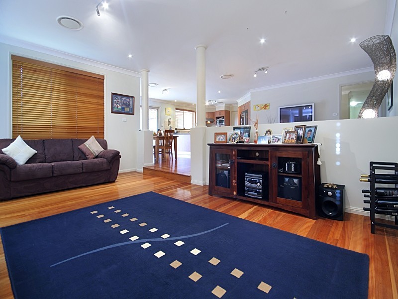 45 Saddler Way, Glenmore Park NSW 2745