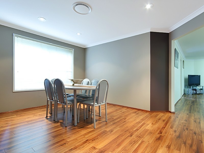 27 Shearwater Drive, Glenmore Park NSW 2745