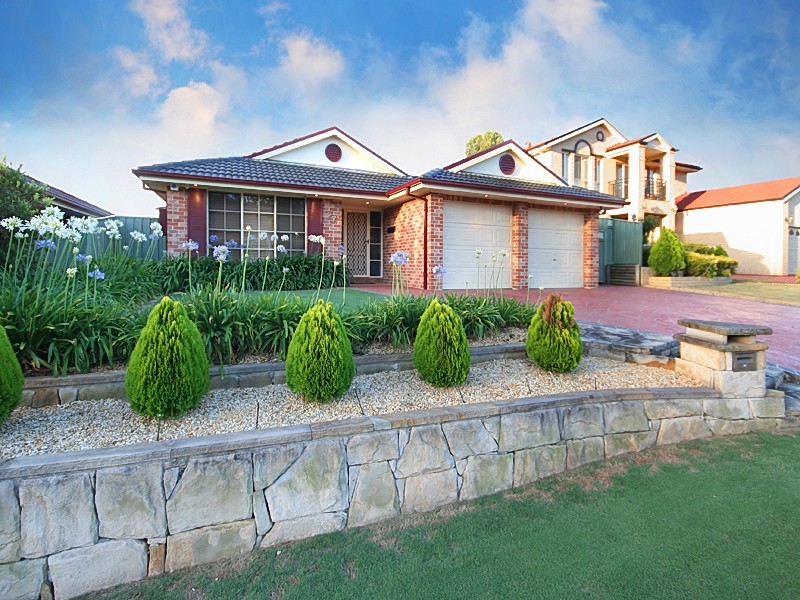 27 Shearwater Drive, Glenmore Park NSW 2745