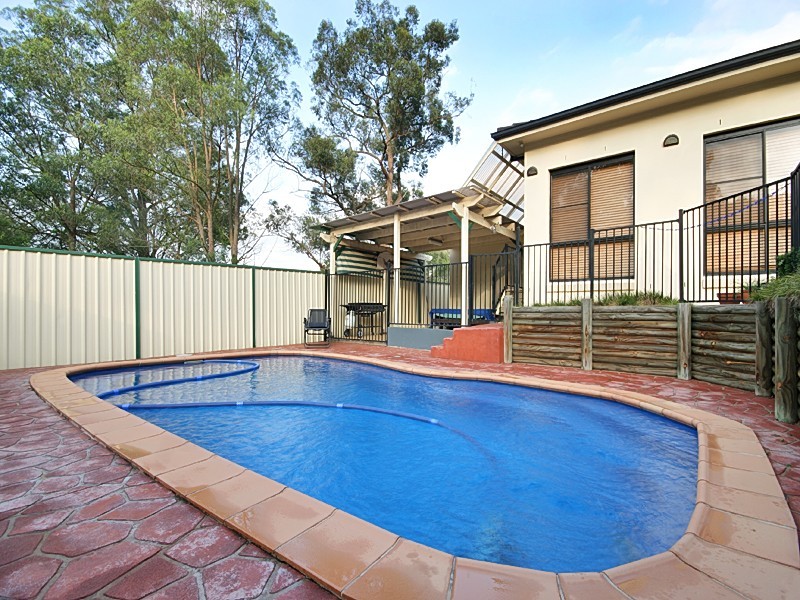 27 Koloona Drive, Emu Plains NSW 2750