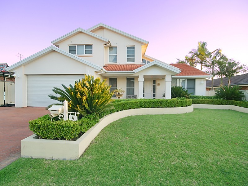 4 Jimbi Place, Glenmore Park NSW 2745
