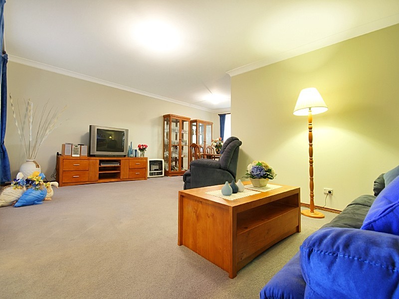 7 Prunus Close, Glenmore Park NSW 2745