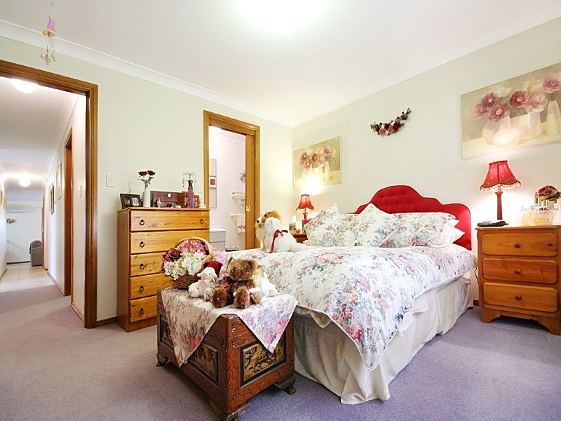 7 Prunus Close, Glenmore Park NSW 2745