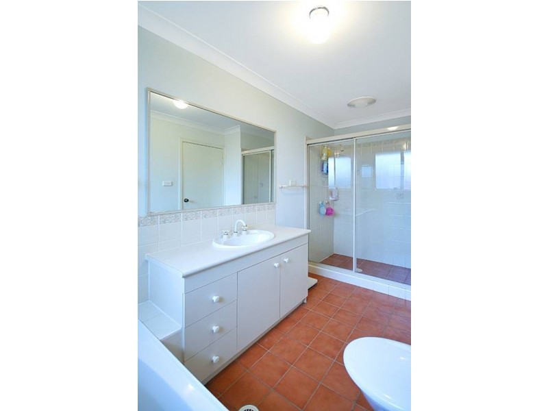 11 Pritchard place, Glenmore Park NSW 2745