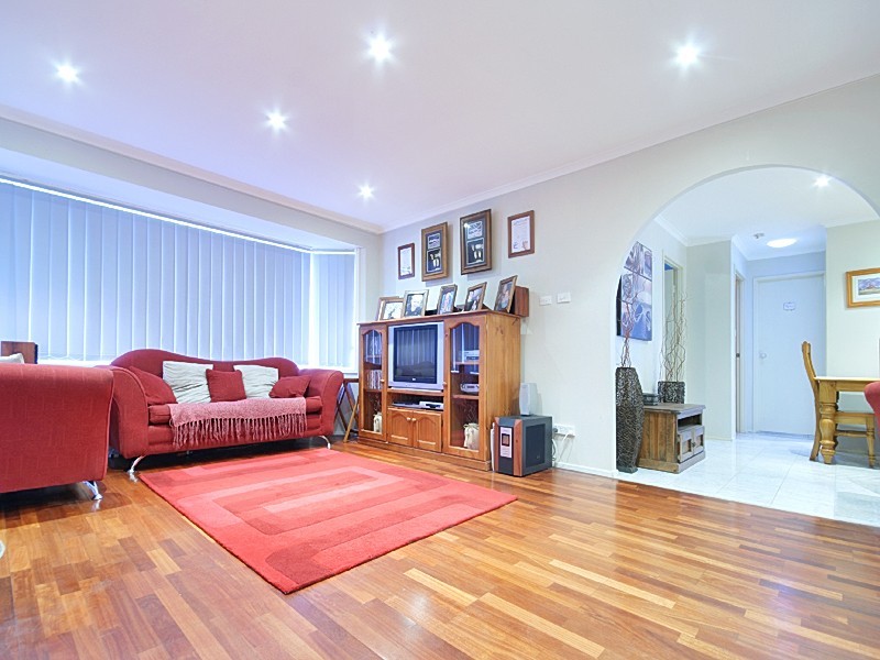 2 Spinosa Place, Glenmore Park NSW 2745