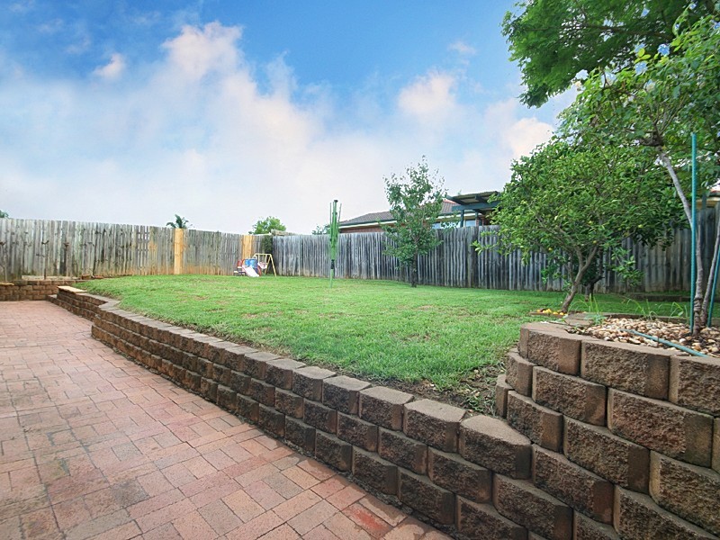 2 Spinosa Place, Glenmore Park NSW 2745