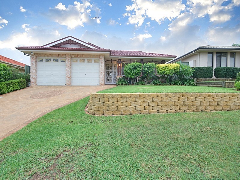 11 Coolabah Cres, Glenmore Park NSW 2745