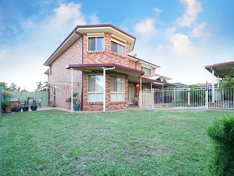 9 Huntingdale Drive, Glenmore Park NSW 2745
