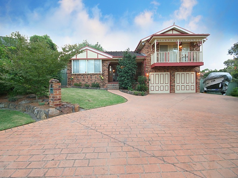 4 Shiels Place, Glenmore Park NSW 2745