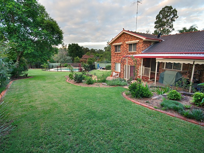 4 Shiels Place, Glenmore Park NSW 2745