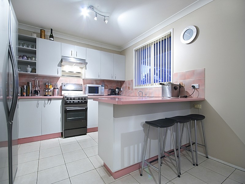 2 Lehmann Place, Glenmore Park NSW 2745