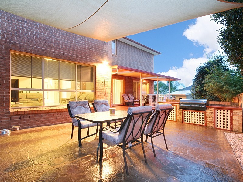5 Willmott Place, Glenmore Park NSW 2745