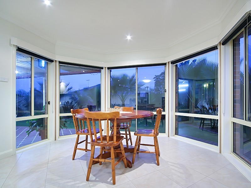 61 Ridgetop Drive, Glenmore Park NSW 2745