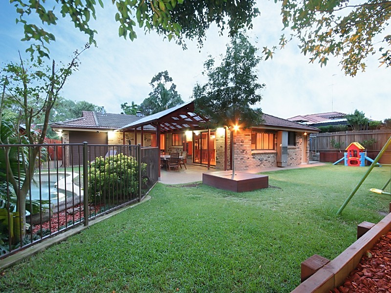 12 Newark Place, St Clair NSW 2759