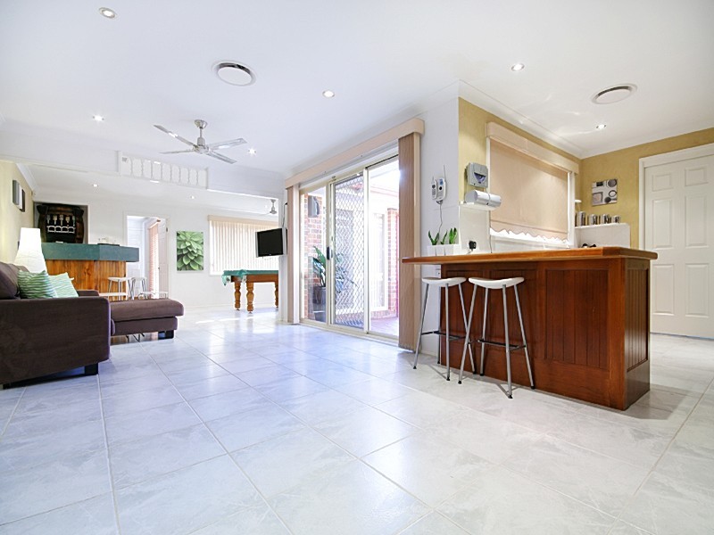 2 Scrubwren Place, Glenmore Park NSW 2745