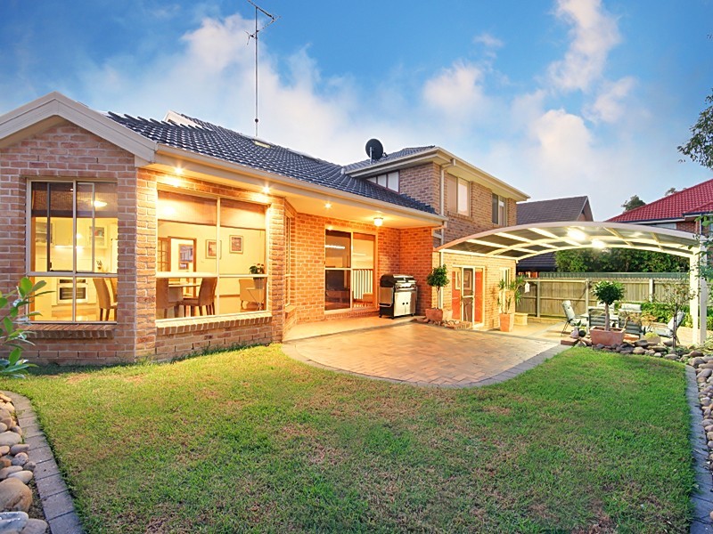 4 Cascade Avenue, Glenmore Park NSW 2745
