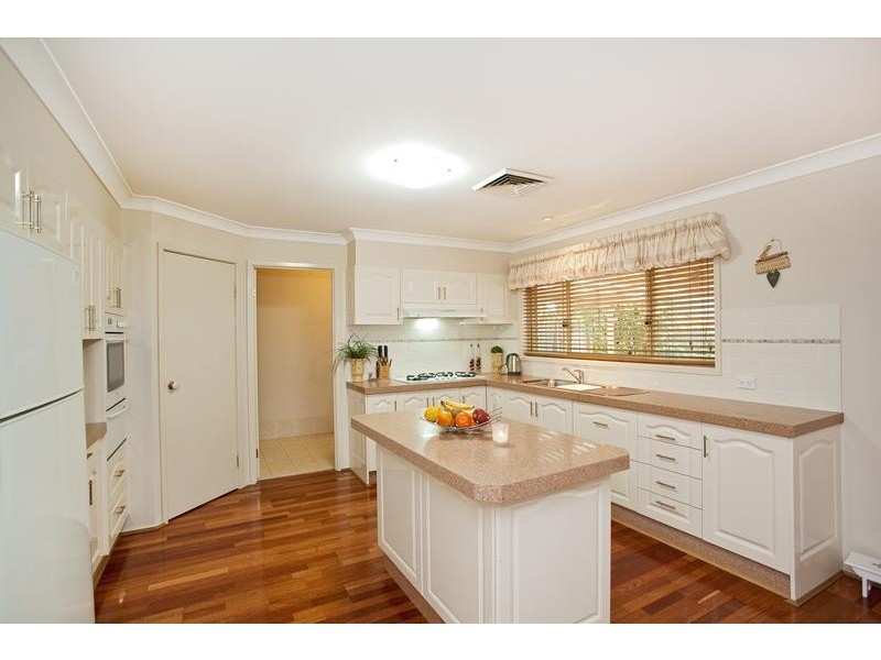 50 Glengarry Drive, Glenmore Park NSW 2745