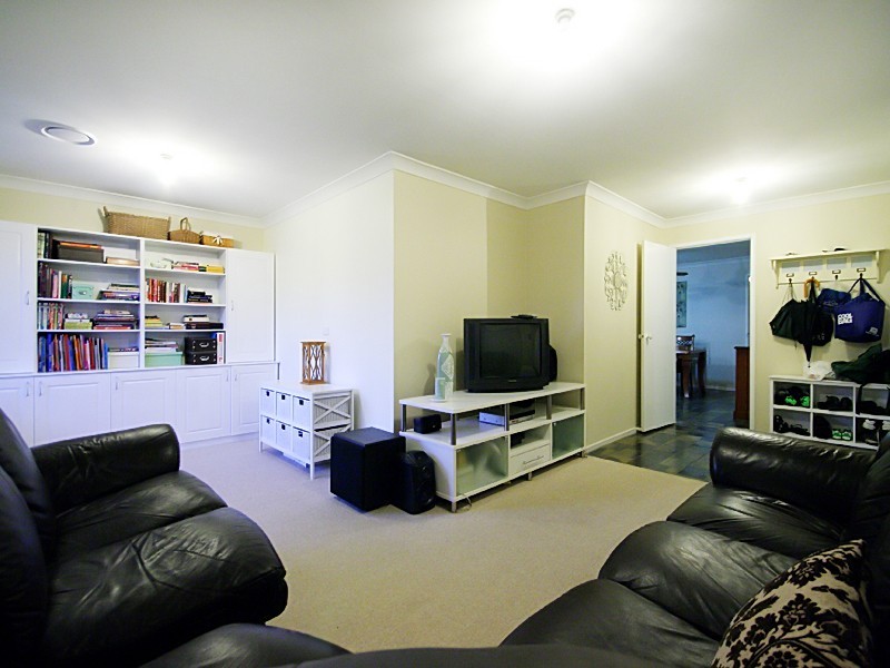 7 Landais Place, Emu Heights NSW 2750